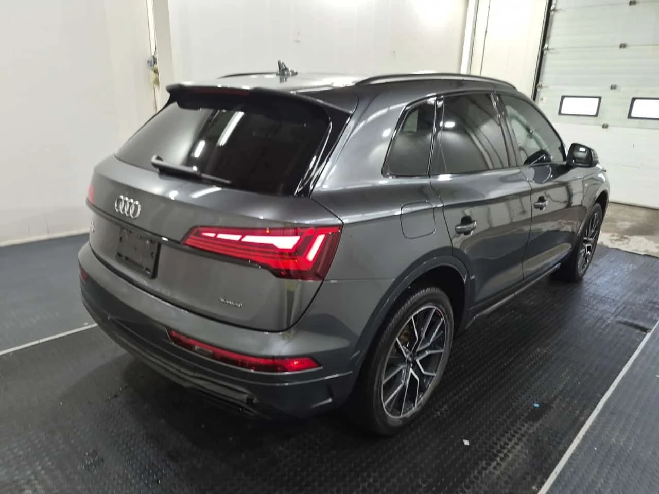 Audi Q5 * S-Line * TECHNIK * CARFAX * От VW * , снимка 3 - Автомобили и джипове - 55453716