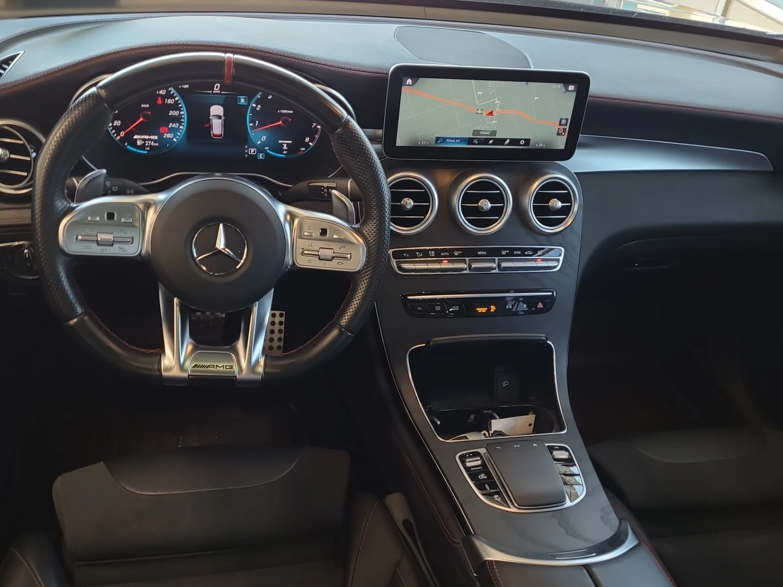 Mercedes-Benz GLC 43 AMG 4MATIC* BURMESTER* ПОДГРЕВ* ПАНО* КАМЕРА, снимка 7 - Автомобили и джипове - 55543455