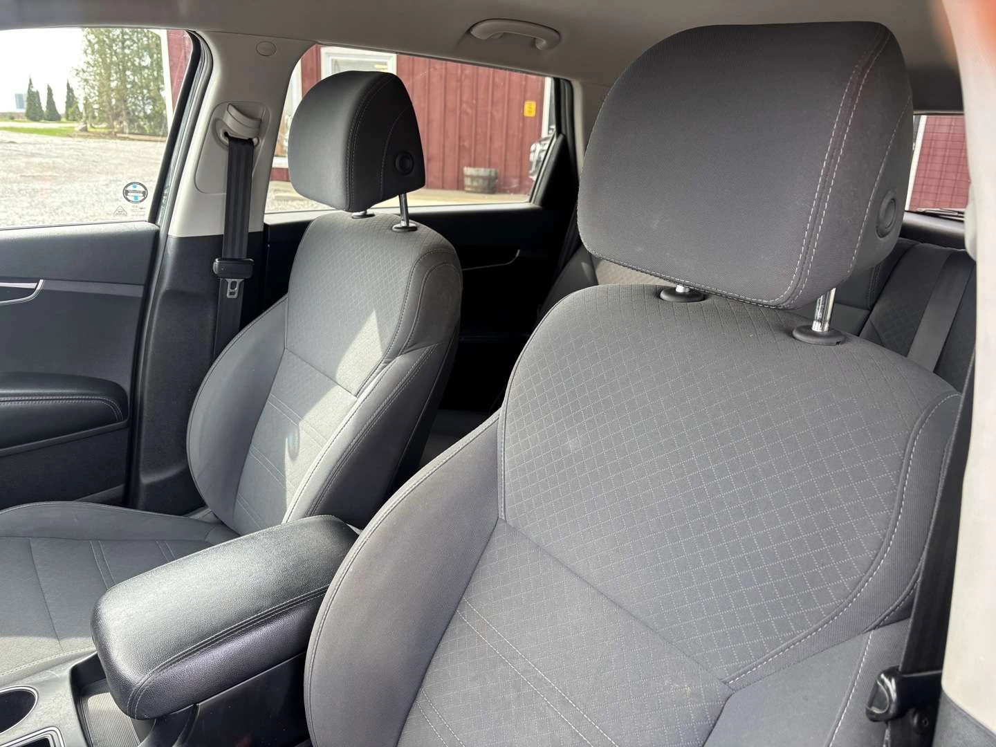 Kia Sorento, снимка 16 - Автомобили и джипове - 56019452