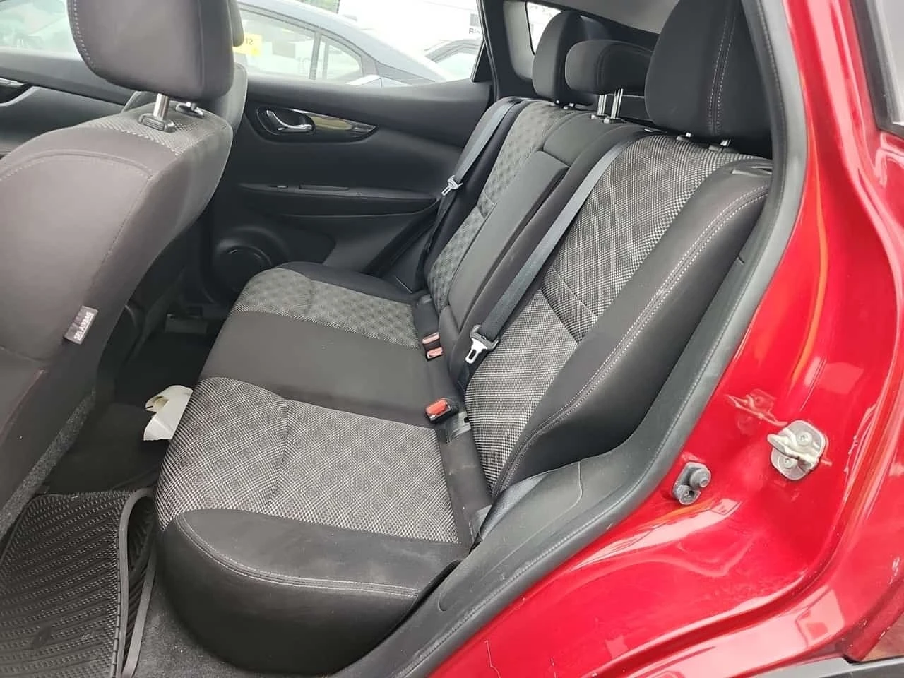 Nissan Qashqai * FWD * CARFAX *  | Mobile.bg � ����������� 3