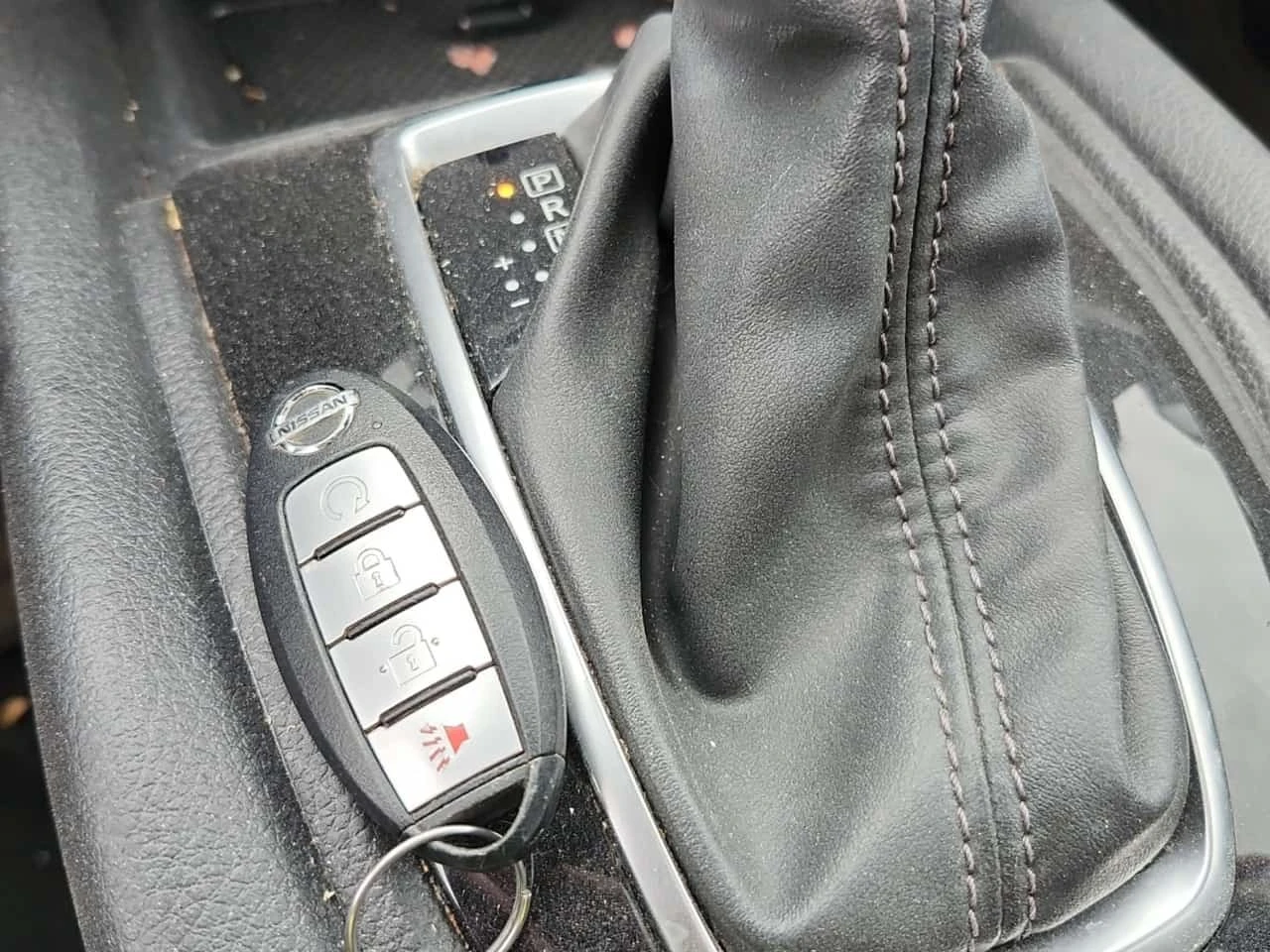 Nissan Qashqai * FWD * CARFAX *  | Mobile.bg � ����������� 8
