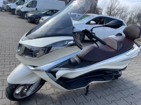  Piaggio X10