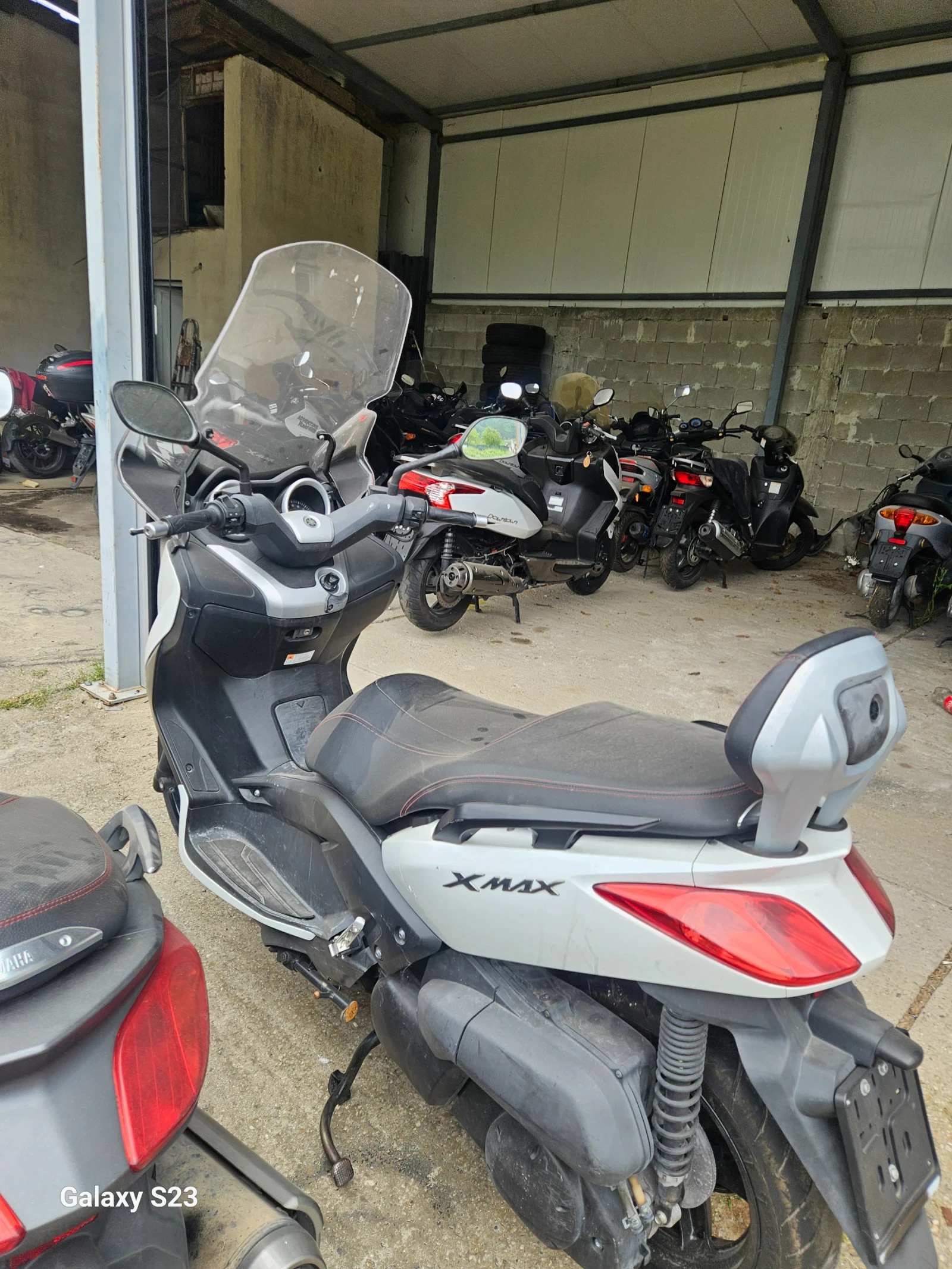 Yamaha X-max 250cc Perfekten, снимка 4 - Мотоциклети и мототехника - 54370776