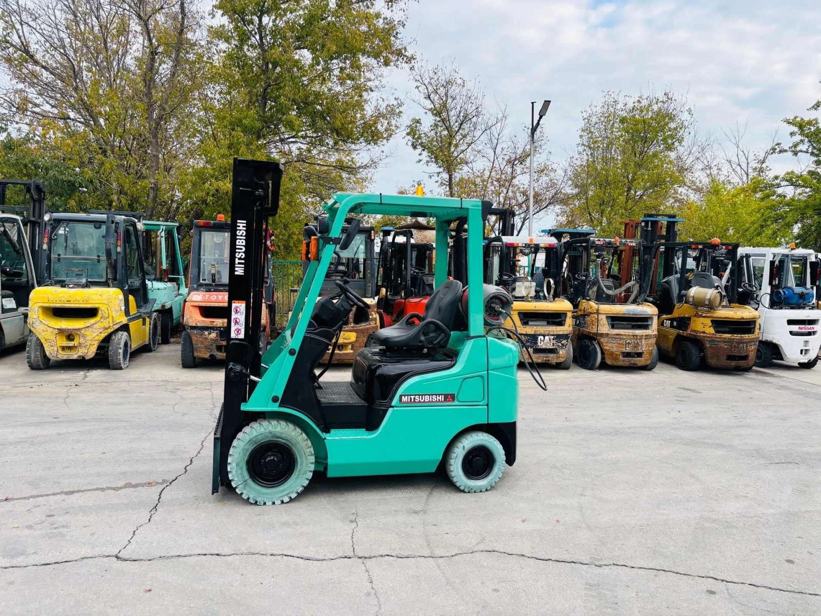  Mitsubishi   | Mobile.bg   1