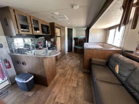 �������� Forest River Riverstone 39 Wildwood | Mobile.bg � ����� ������ 8