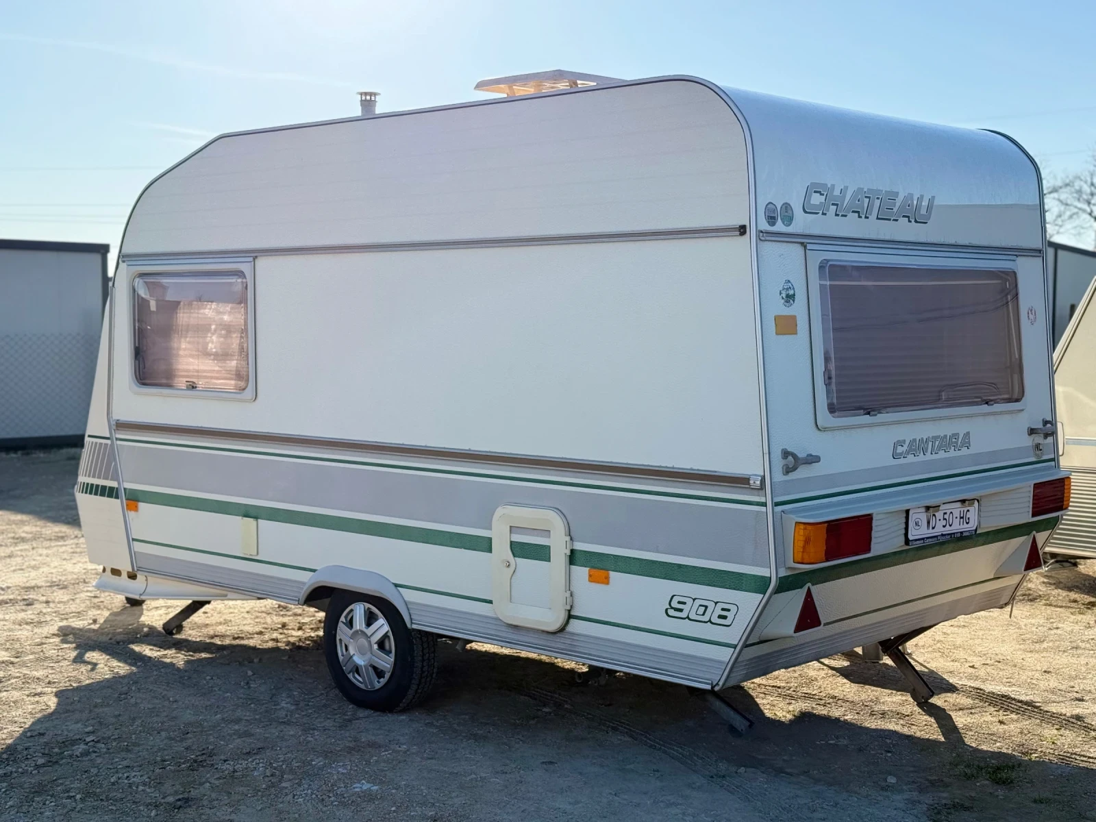 Каравана Chateau 908