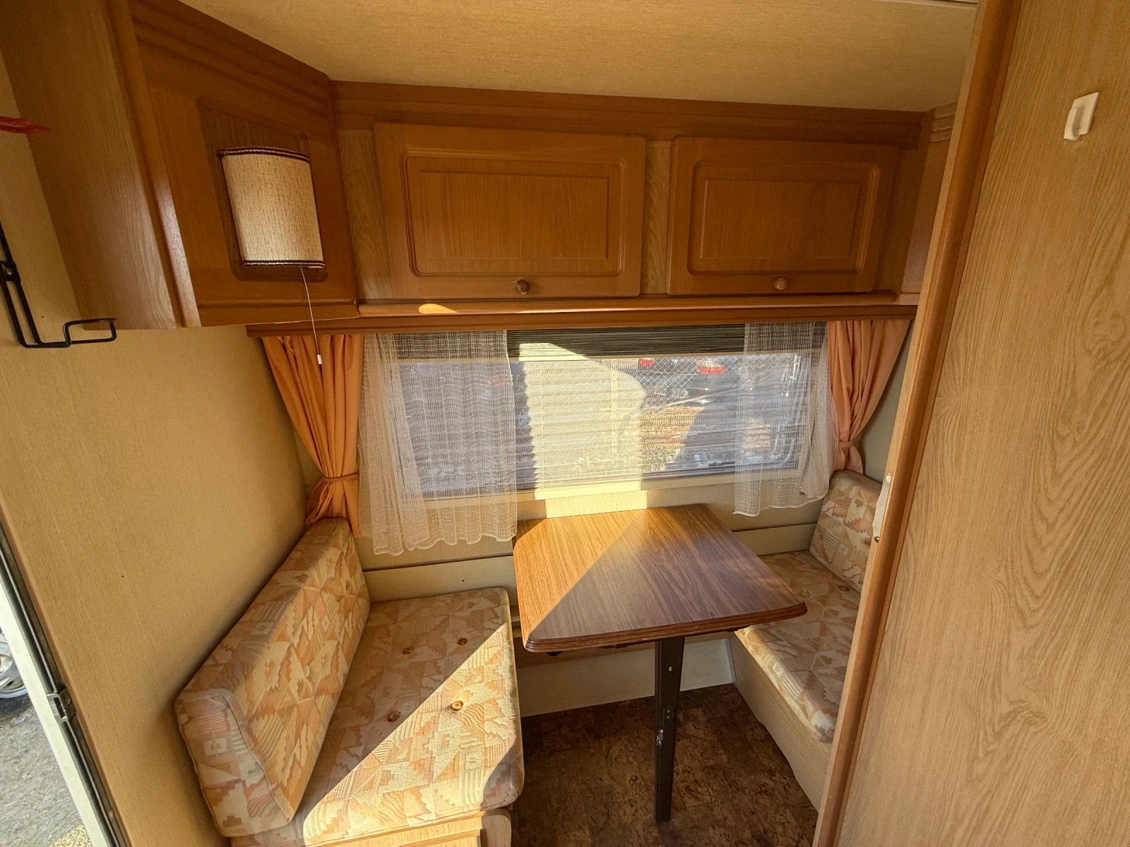 Каравана Chateau 908, снимка 5 - Каравани и кемпери - 54003017