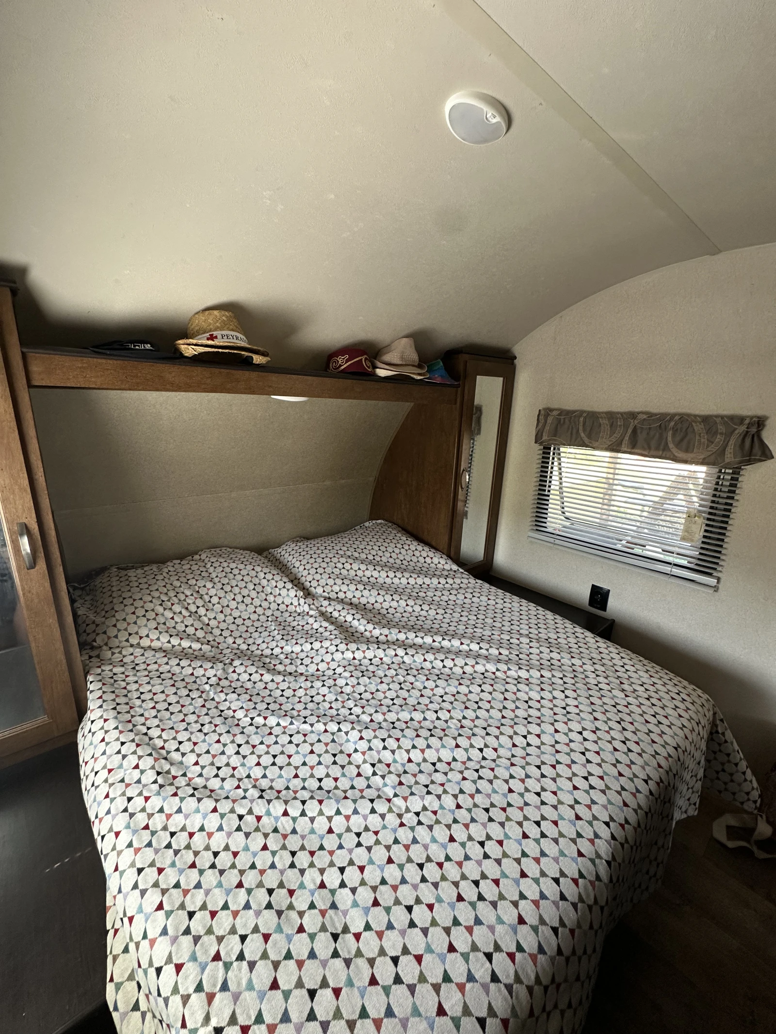 �������� Forest River Riverstone 39 Wildwood | Mobile.bg � ����������� 9