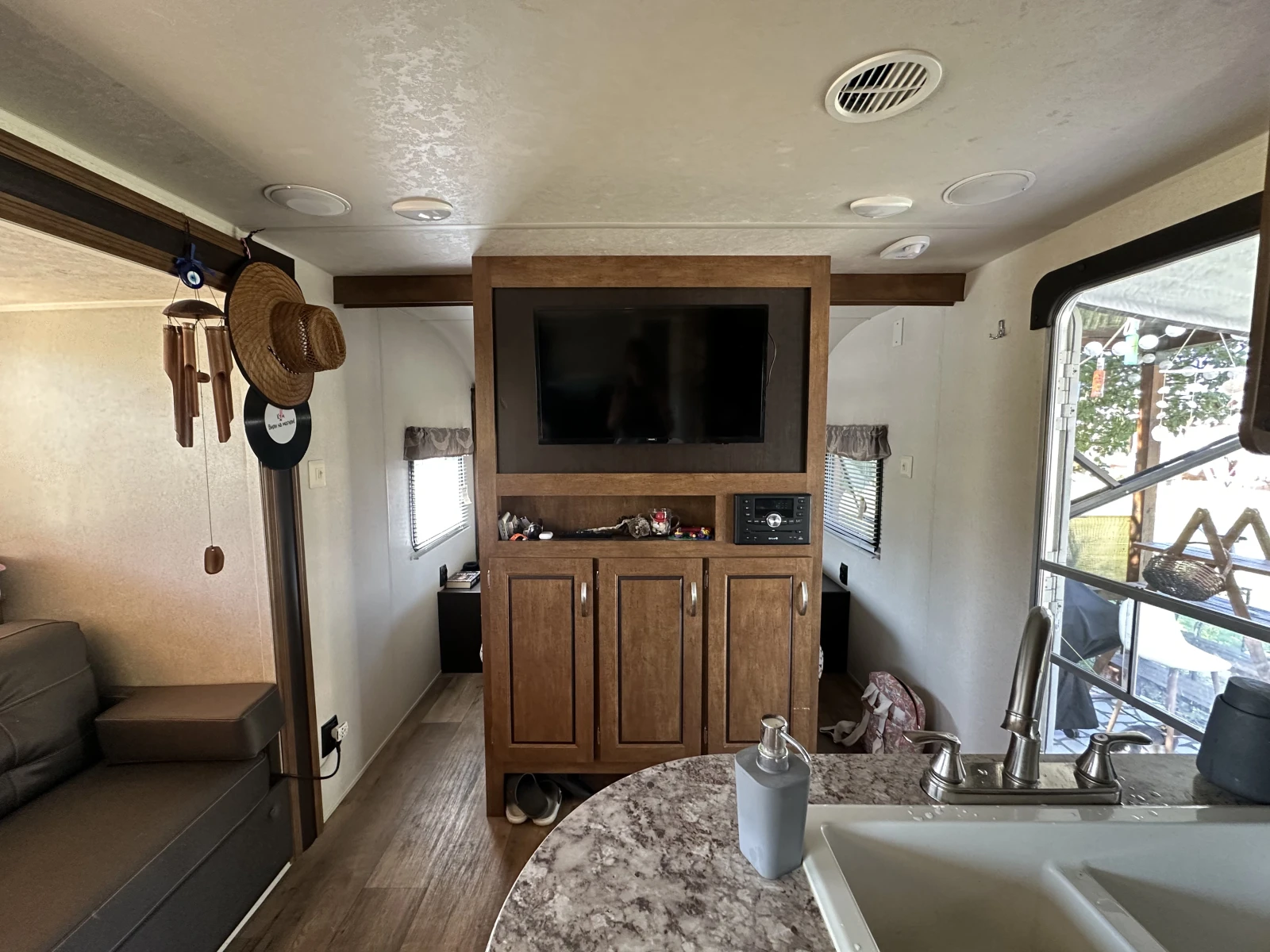 �������� Forest River Riverstone 39 Wildwood | Mobile.bg � ����������� 10