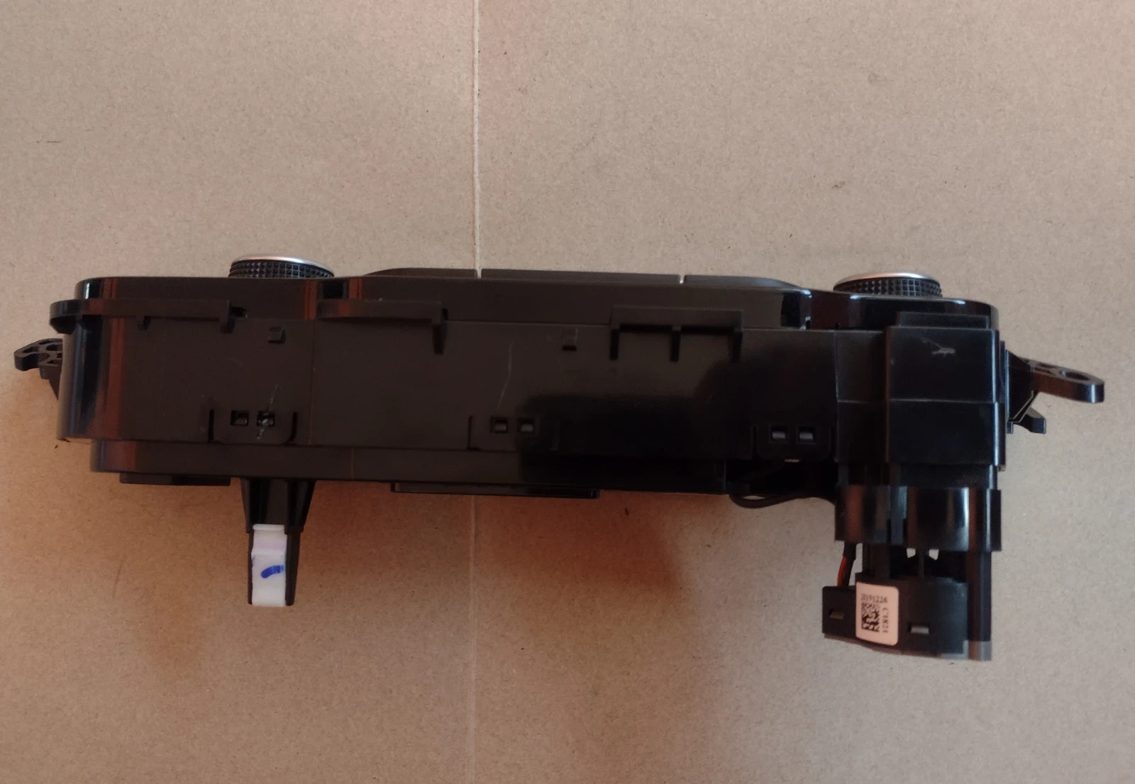 97250G5CF0    KIA NIRO 1. 6 GDI Hybrid     97250G5CF0 | Mobile.bg   3