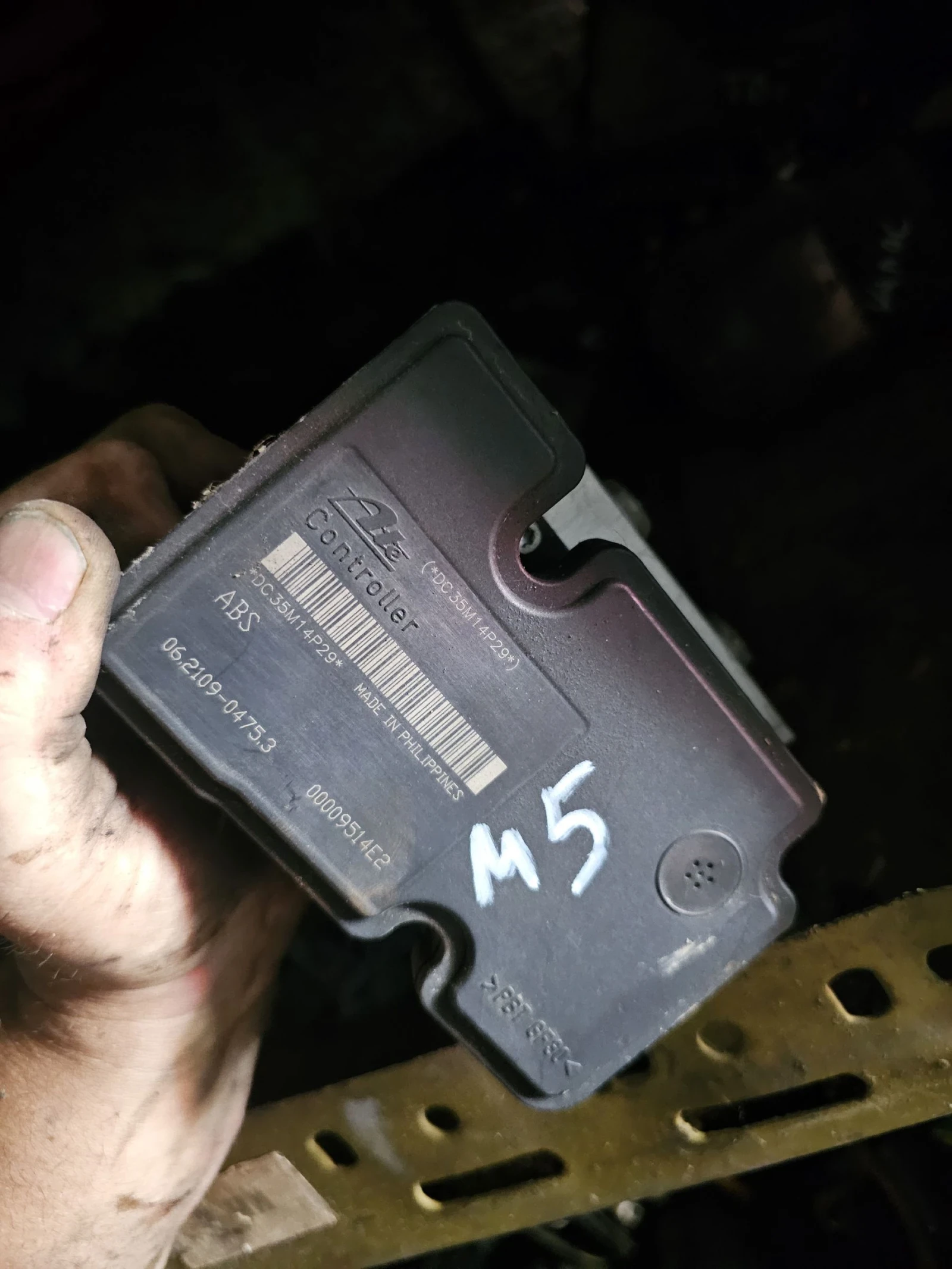 ABS mazda DC35M14P29 00009514E2 06.2109-0475.3