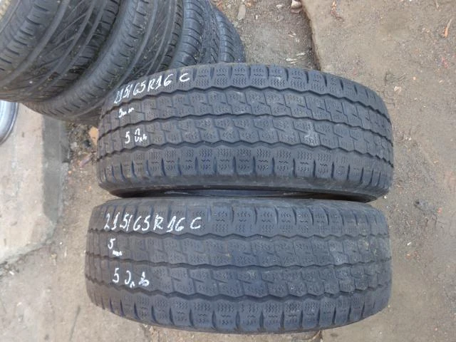 Гуми Зимни 215/65R16, снимка 13 - Гуми и джанти - 16832703