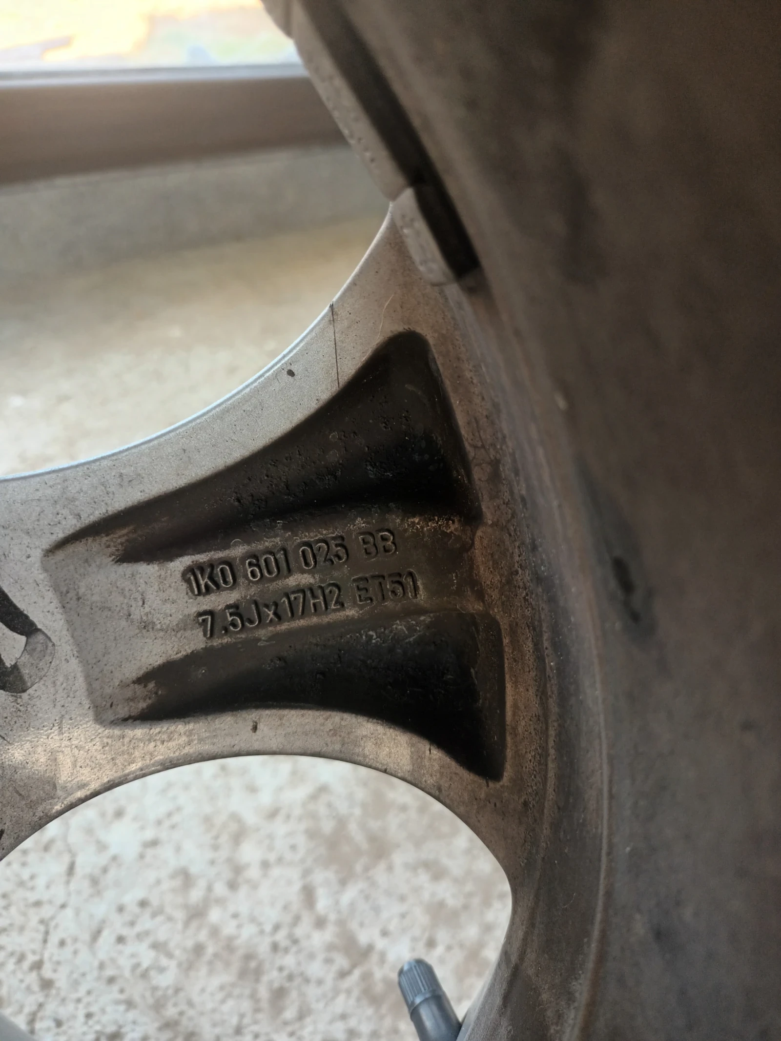 ���� � ������ 225/45R17 �� VW Golf Variant | Mobile.bg � ����������� 8