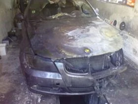 BMW 320, снимка 10