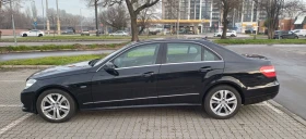 Mercedes-Benz E 200 TOP* Обслужен* Parctronic* Navi* Cruise Control* , снимка 2