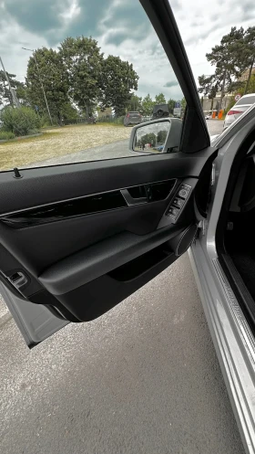 Mercedes-Benz C 200 AMG пакет Kompressor , снимка 10