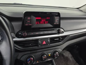 Kia K3  Standard, снимка 13