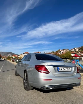 Mercedes-Benz E 220, снимка 6