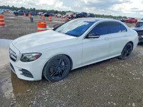 ������ Mercedes-Benz E 300