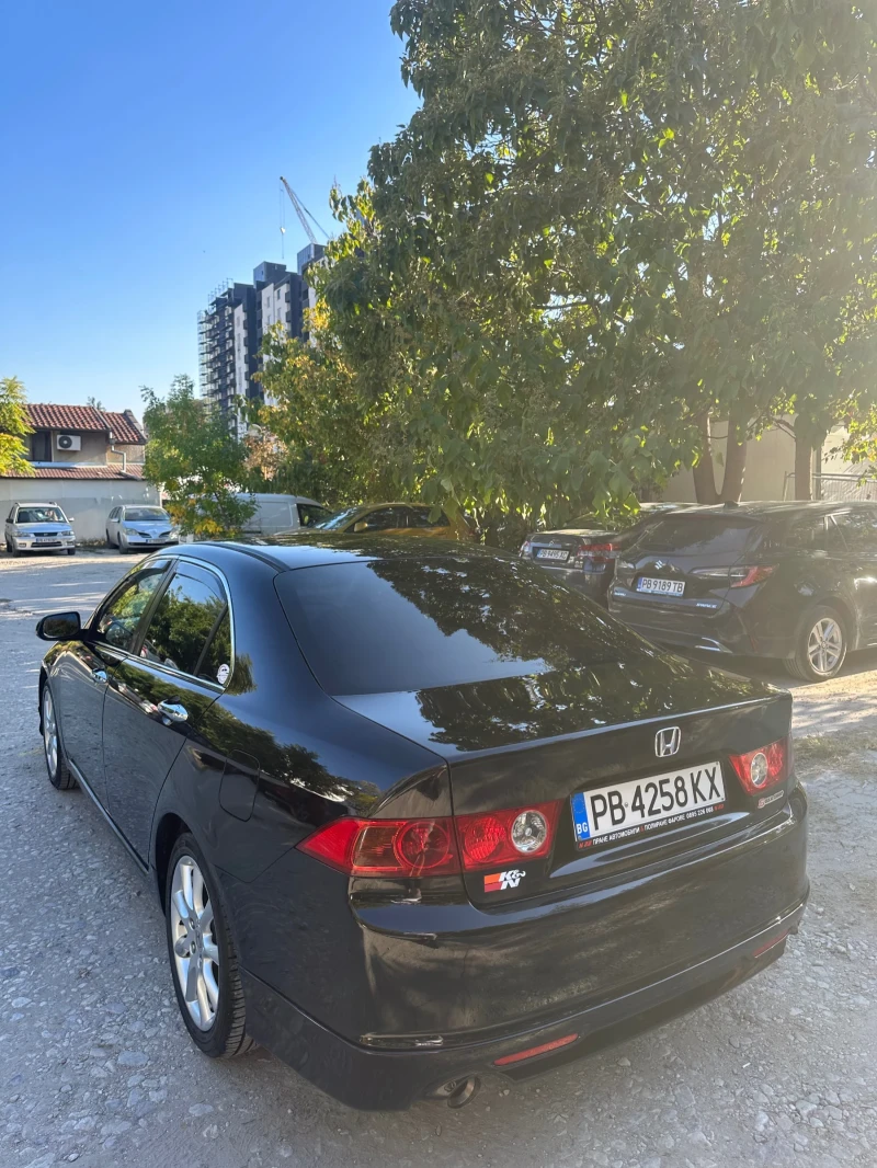 Honda Accord 2.4 газ бензин, снимка 4 - Автомобили и джипове - 47333072