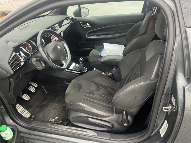 Citroen DS3 1.2, снимка 9 - Автомобили и джипове - 47981290