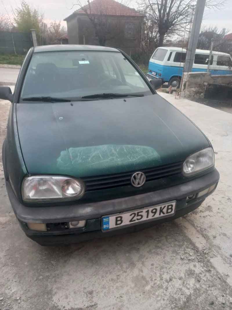 VW Golf, снимка 4 - Автомобили и джипове - 48309247