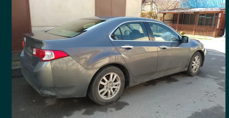 Honda Accord 2.2  I-DTEC, снимка 3 - Автомобили и джипове - 52229151