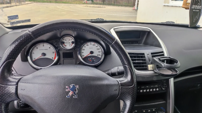 Peugeot 207 1.6 hdi, снимка 10 - Автомобили и джипове - 52441992