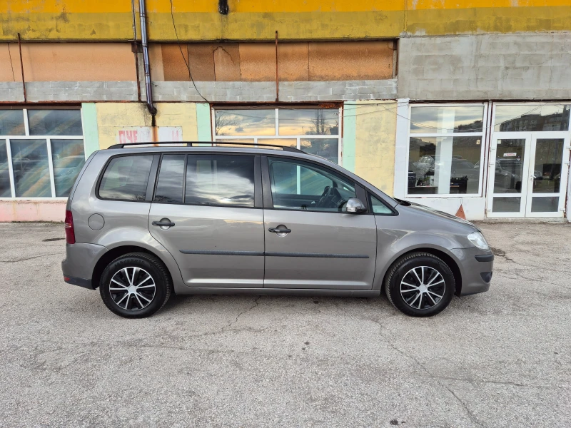 VW Touran 1.6TDI ITALY TOP, снимка 4 - Автомобили и джипове - 52553590