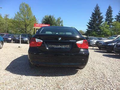 BMW 320, снимка 2 - Автомобили и джипове - 42033437