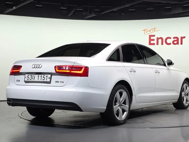 Audi A6 35 Tdi Dynamic C7, снимка 2 - Автомобили и джипове - 56358292