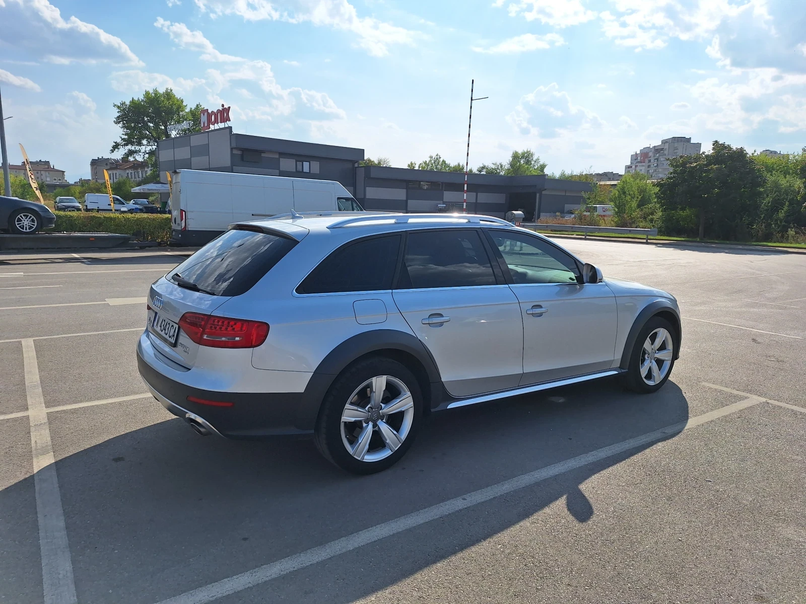 Audi A4 Allroad 3.0 тди 240к.с - изображение 4