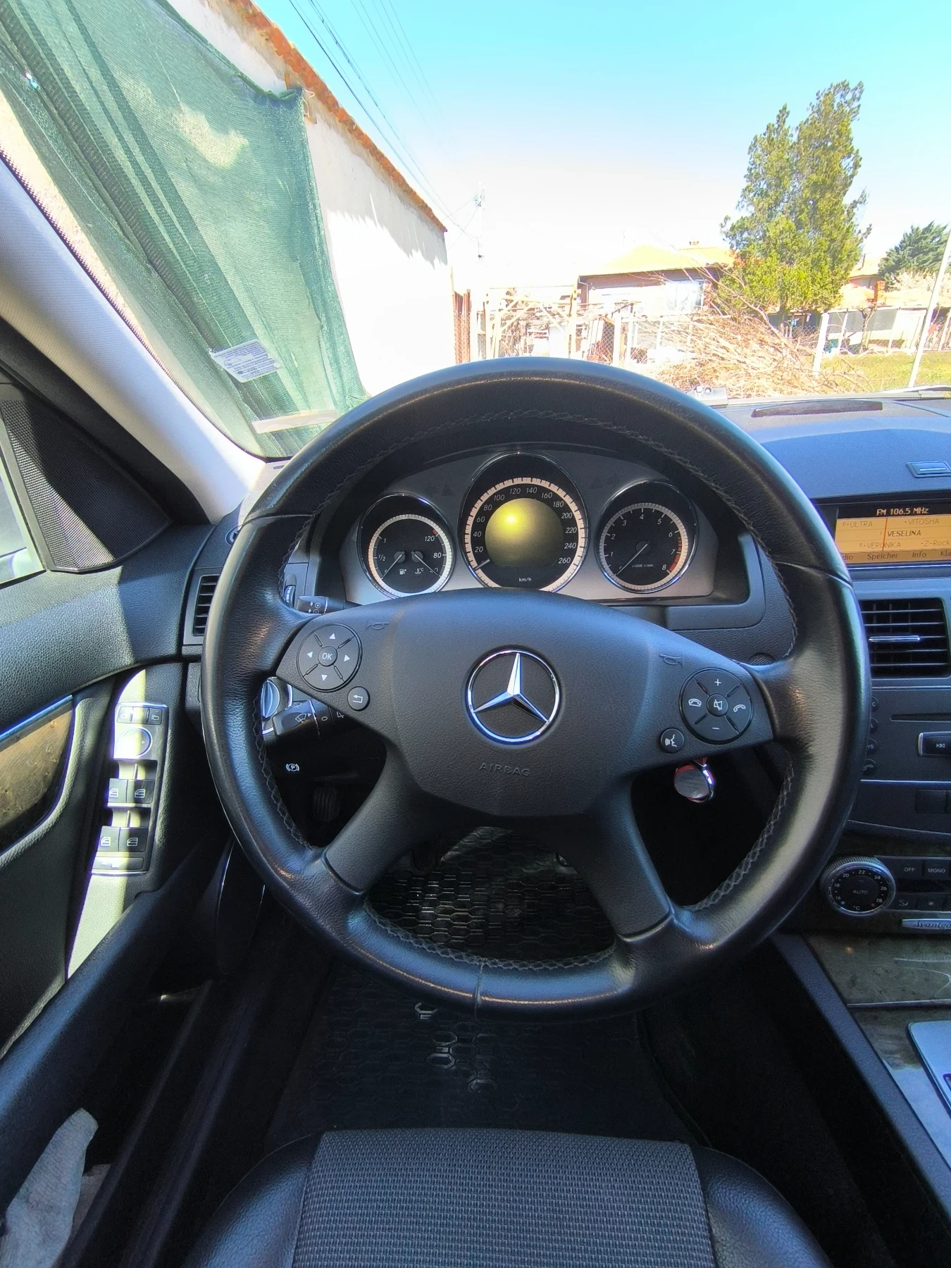 Mercedes-Benz C 200  - изображение 6