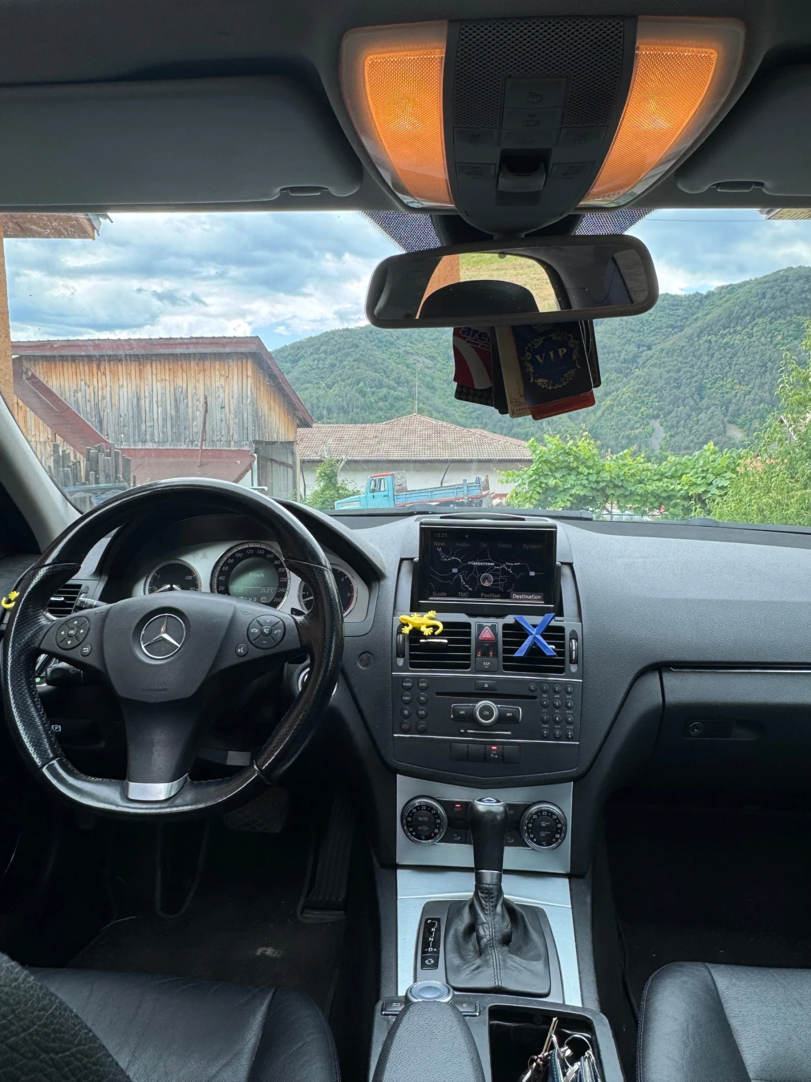 Mercedes-Benz C 320  c320 4matic * keyless*  - изображение 6