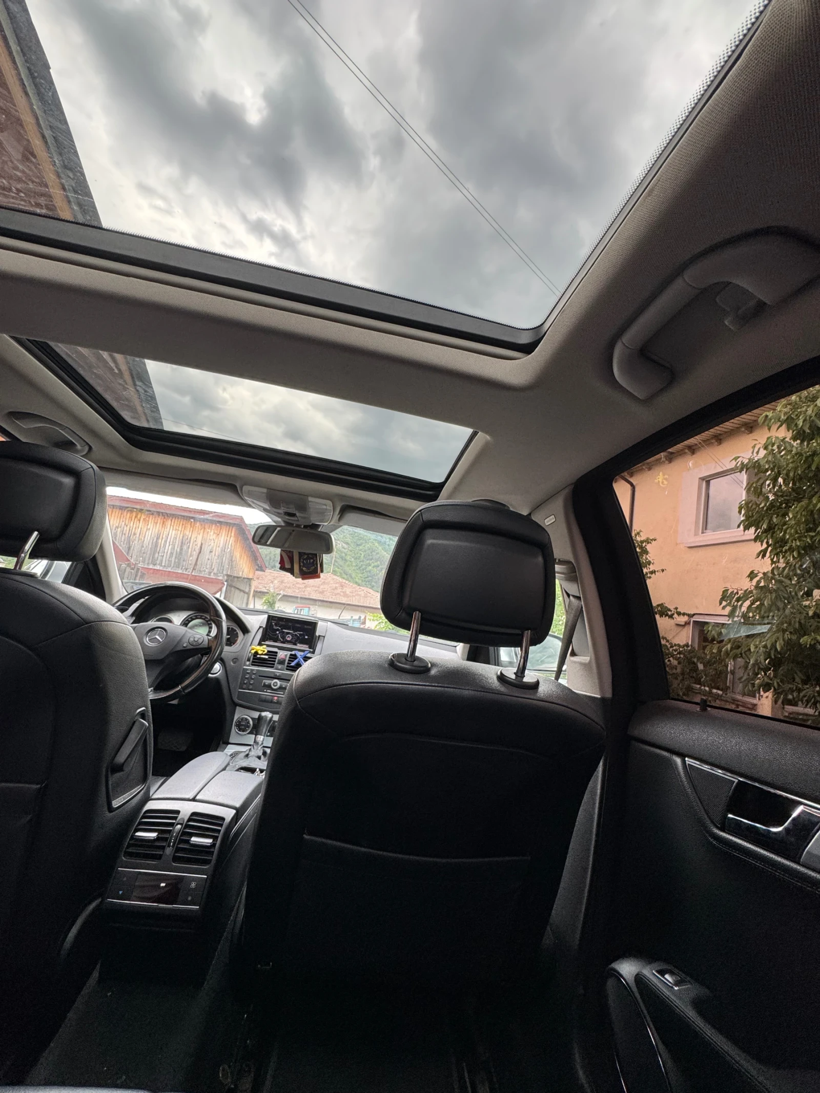 Mercedes-Benz C 320  c320 4matic * keyless*  - изображение 7