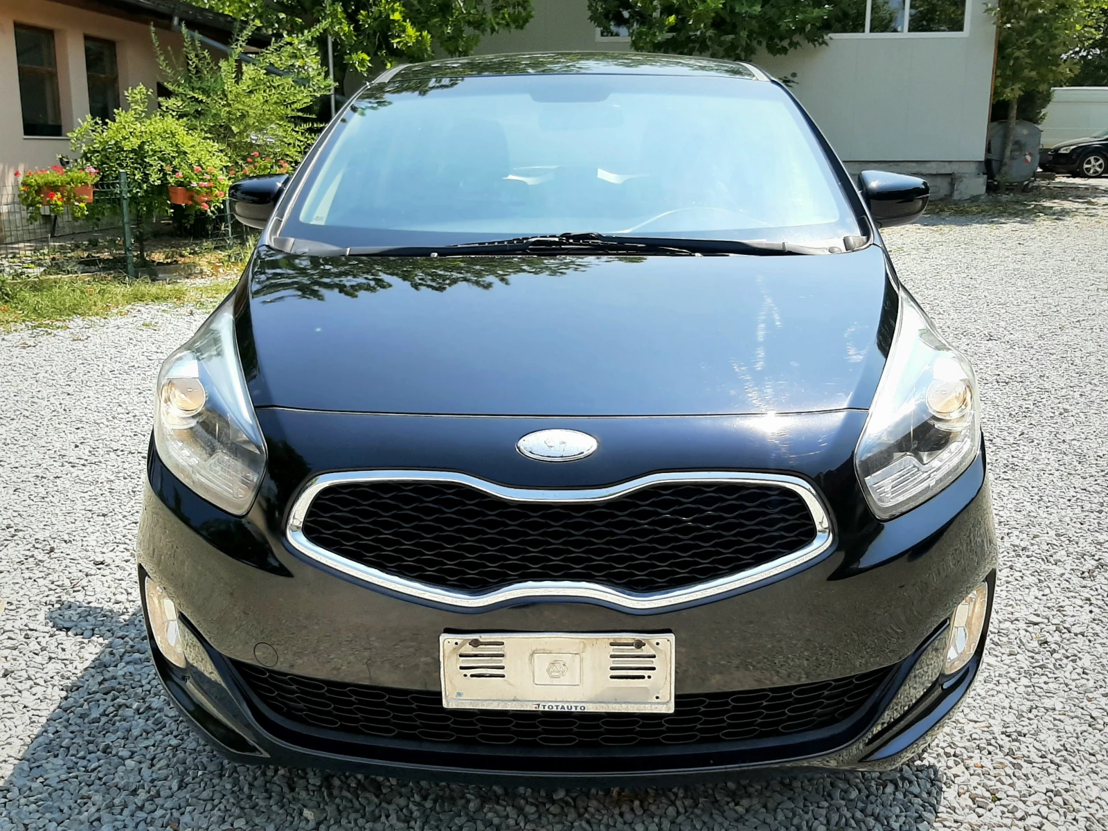Kia Carens 1.7CRDi 6ск.  - изображение 2