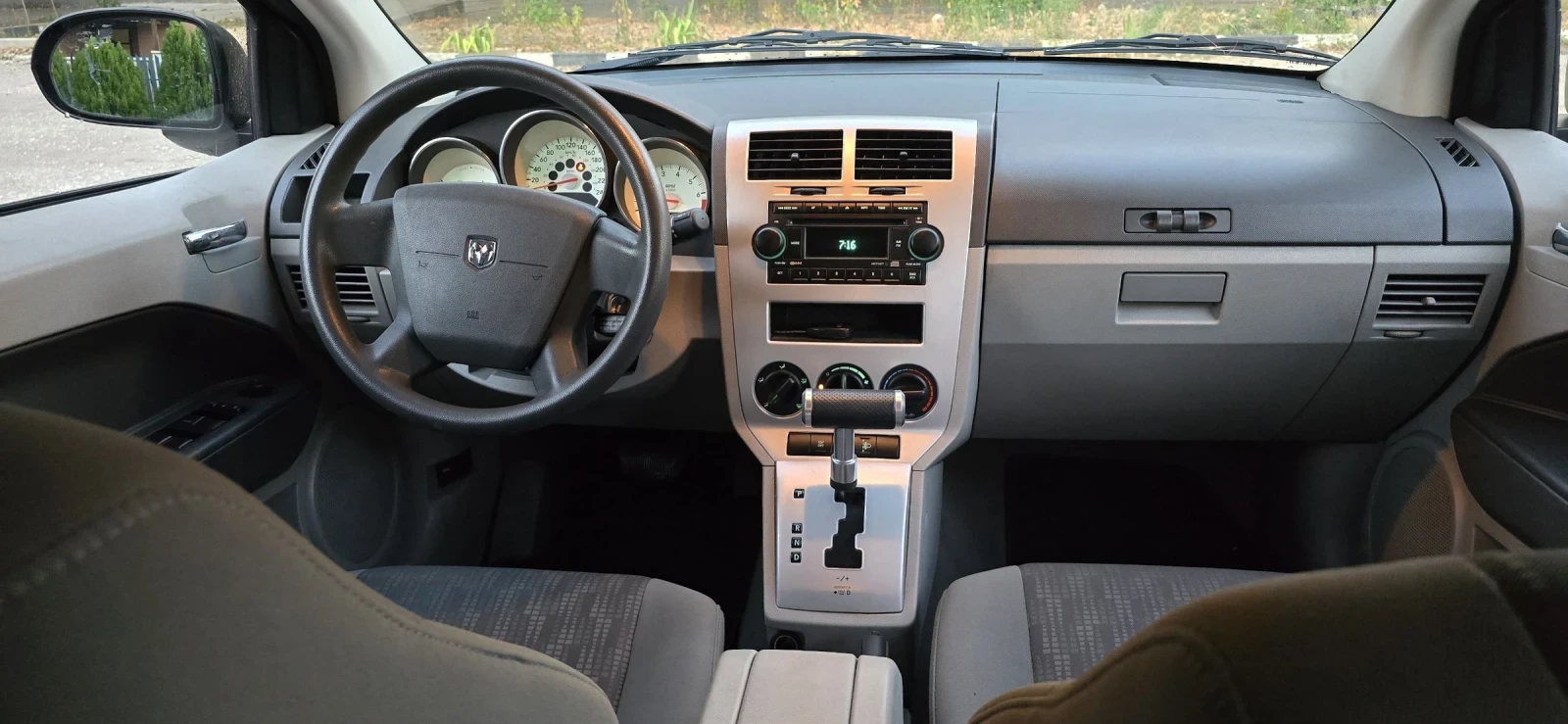 Dodge Caliber 2.0i, Автомат - изображение 9