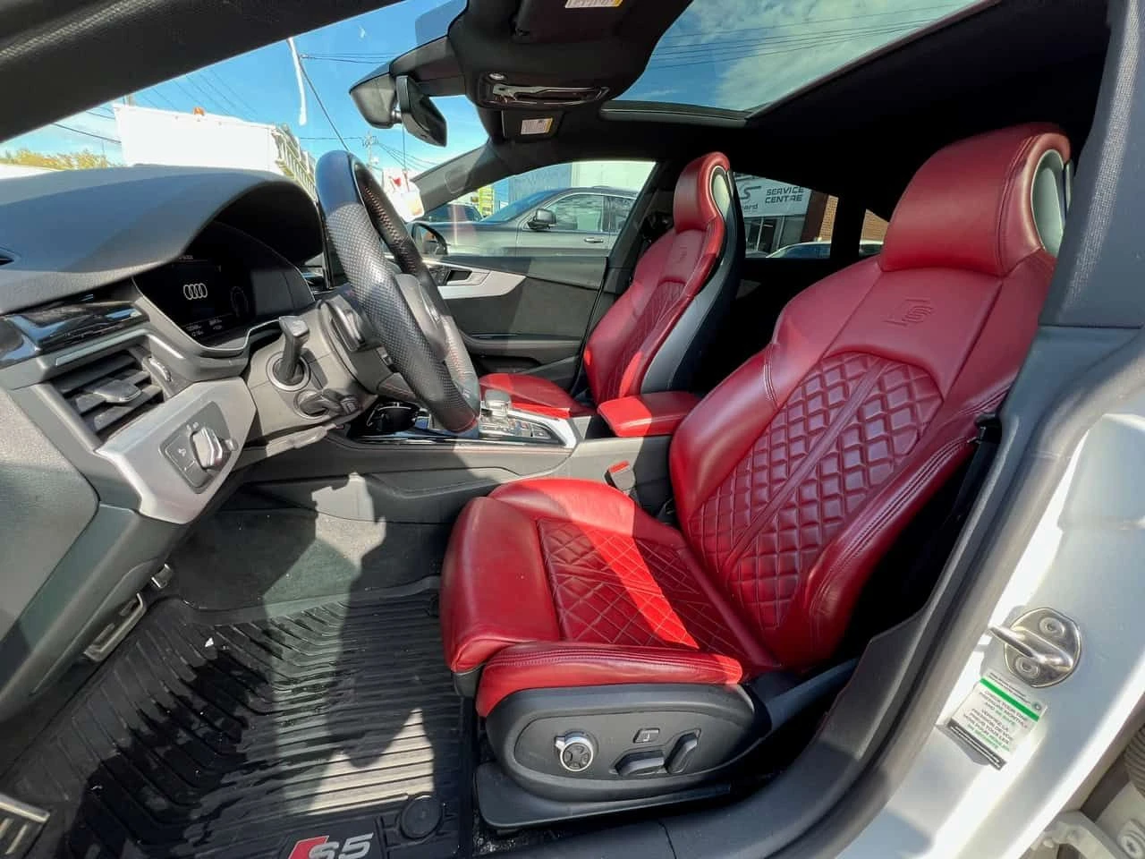 Audi S5 * Technik * MATRIX* DISTRONIC* BANG&OLUFSEN* , снимка 16 - Автомобили и джипове - 53748907