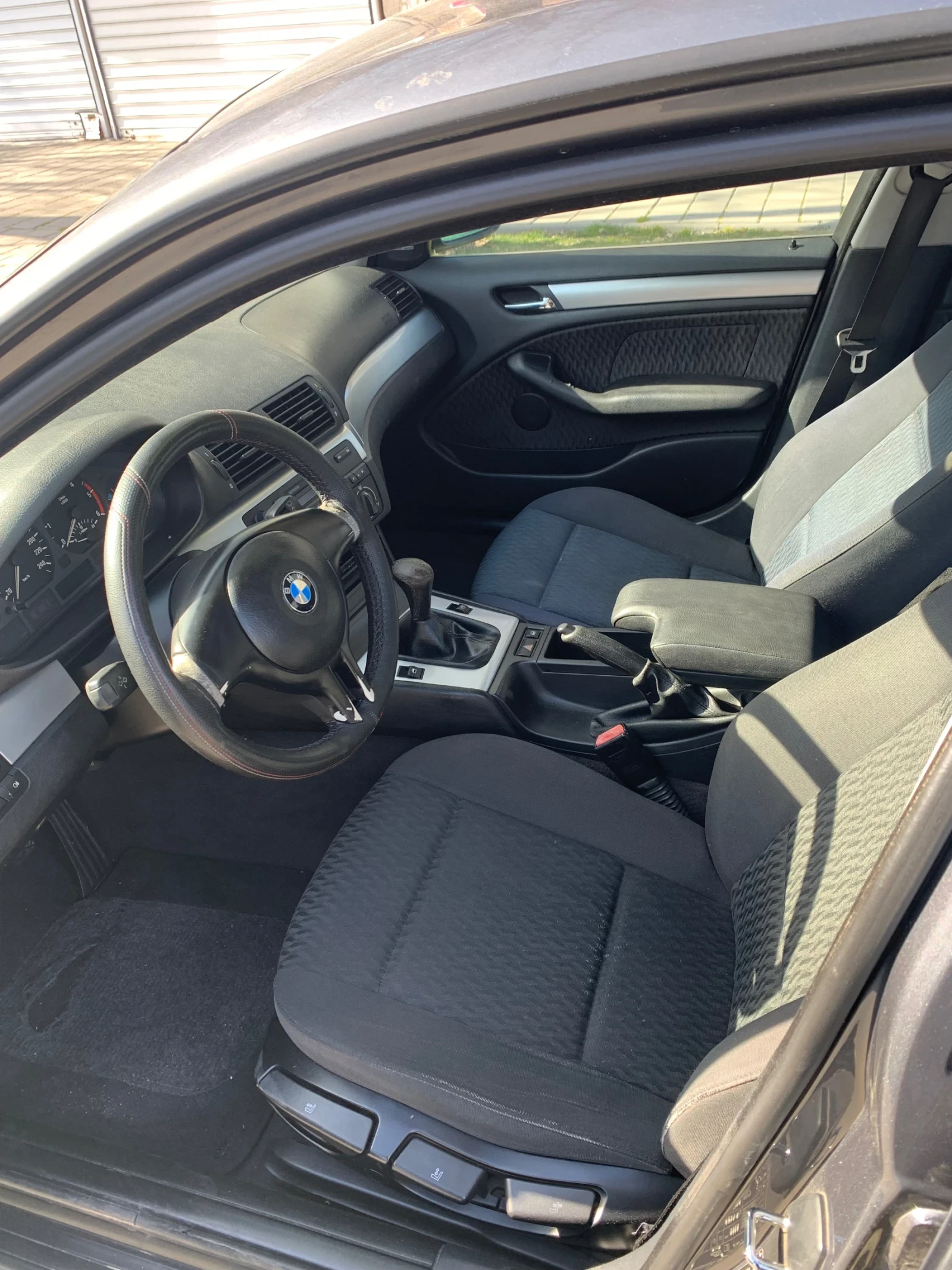 BMW 320, снимка 4 - Автомобили и джипове - 53798385