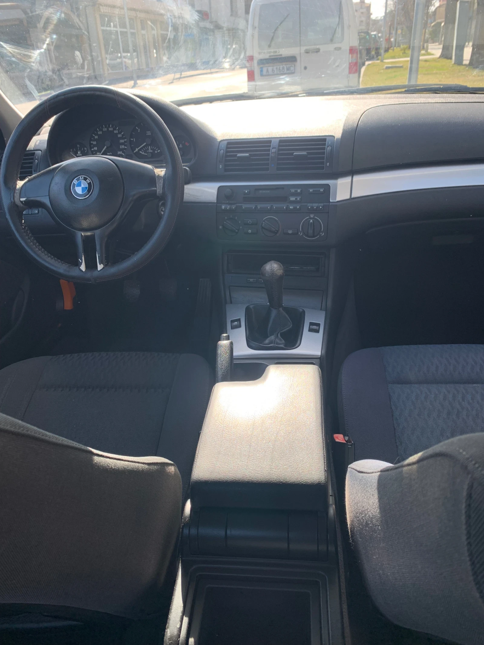 BMW 320, снимка 7 - Автомобили и джипове - 53798385