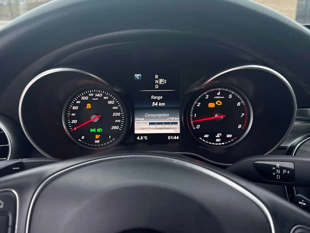 Mercedes-Benz C 400 * ПАНОРАМА* ШИБИДАХ* ПОДГРЕВИ* , снимка 8 - Автомобили и джипове - 53971240