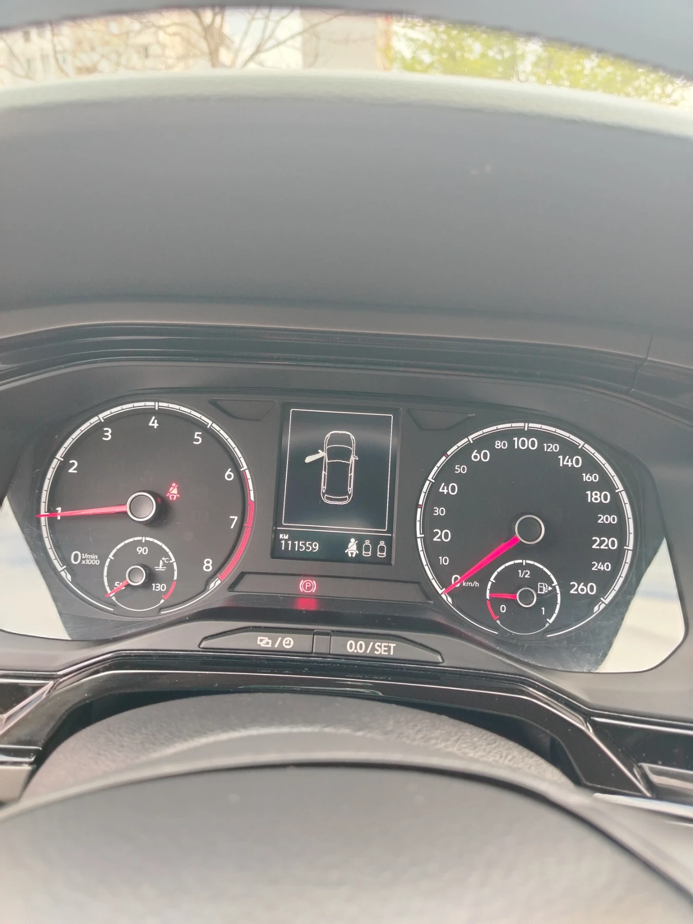 VW Polo 1.0mpi, снимка 7 - Автомобили и джипове - 54000679