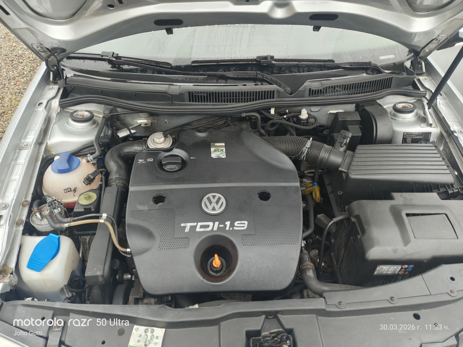 VW Golf 1.9TDi 2004г. Климатроник , снимка 16 - Автомобили и джипове - 54031434