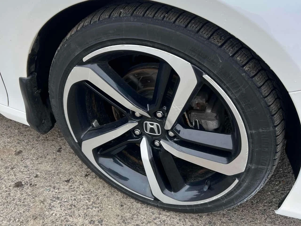 Honda Accord * Sport * КАМЕРА * ШИБИДАХ * ПОДГРЕВИ * , снимка 6 - Автомобили и джипове - 54088323