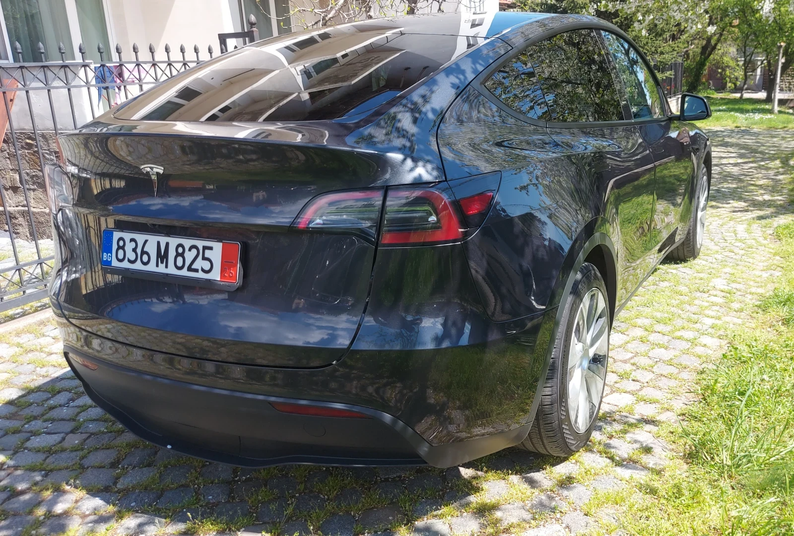 Tesla Model Y LFP, снимка 4 - Автомобили и джипове - 54247777