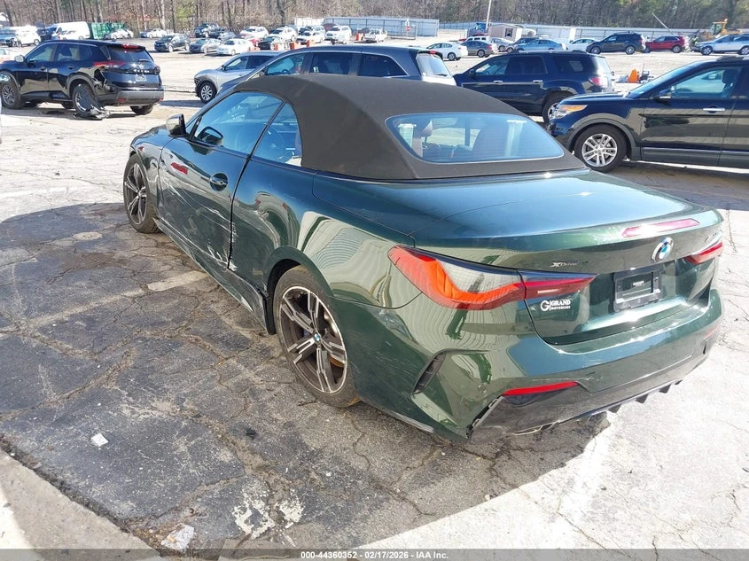 BMW M4 3.0l 40I xDrive, снимка 3 - Автомобили и джипове - 54444679