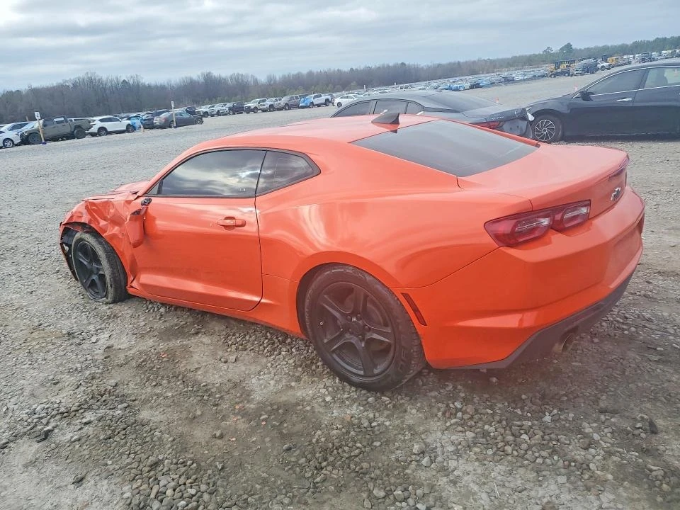 Chevrolet Camaro, снимка 2 - Автомобили и джипове - 54657472
