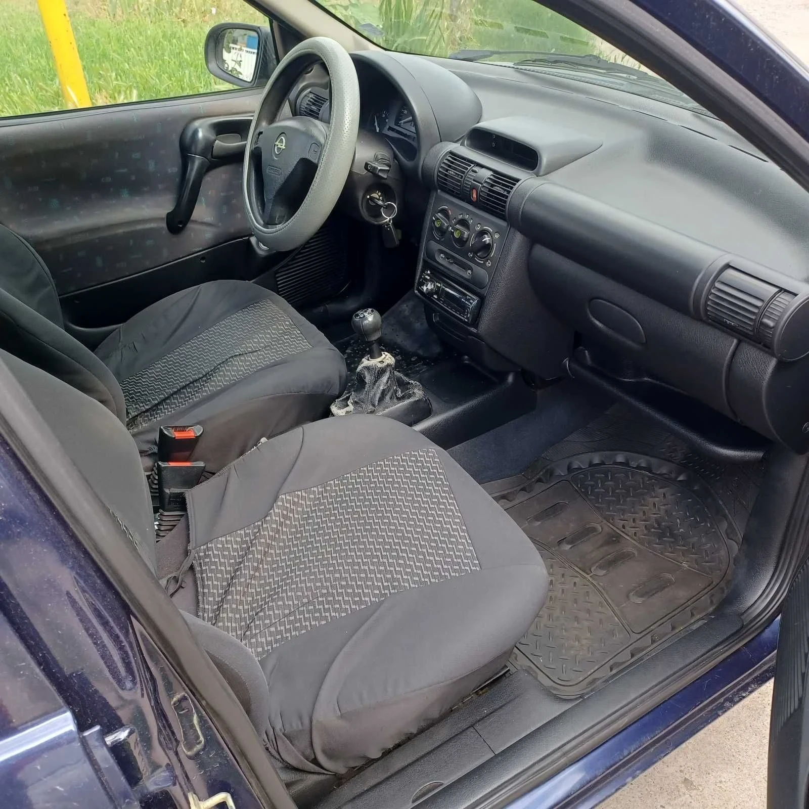 Opel Corsa, снимка 6 - Автомобили и джипове - 55557239