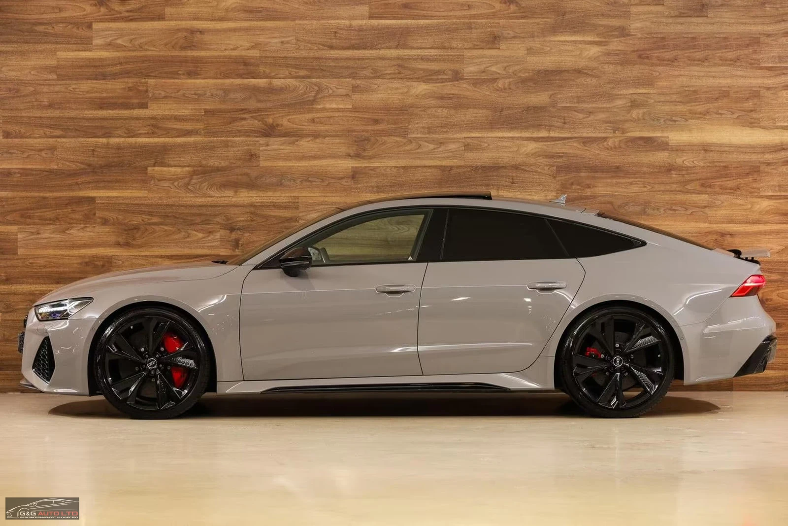 Audi Rs7 QUATTRO/600HP/PANO/360/KERAMIK/ACC/500z, снимка 3 - Автомобили и джипове - 55091156