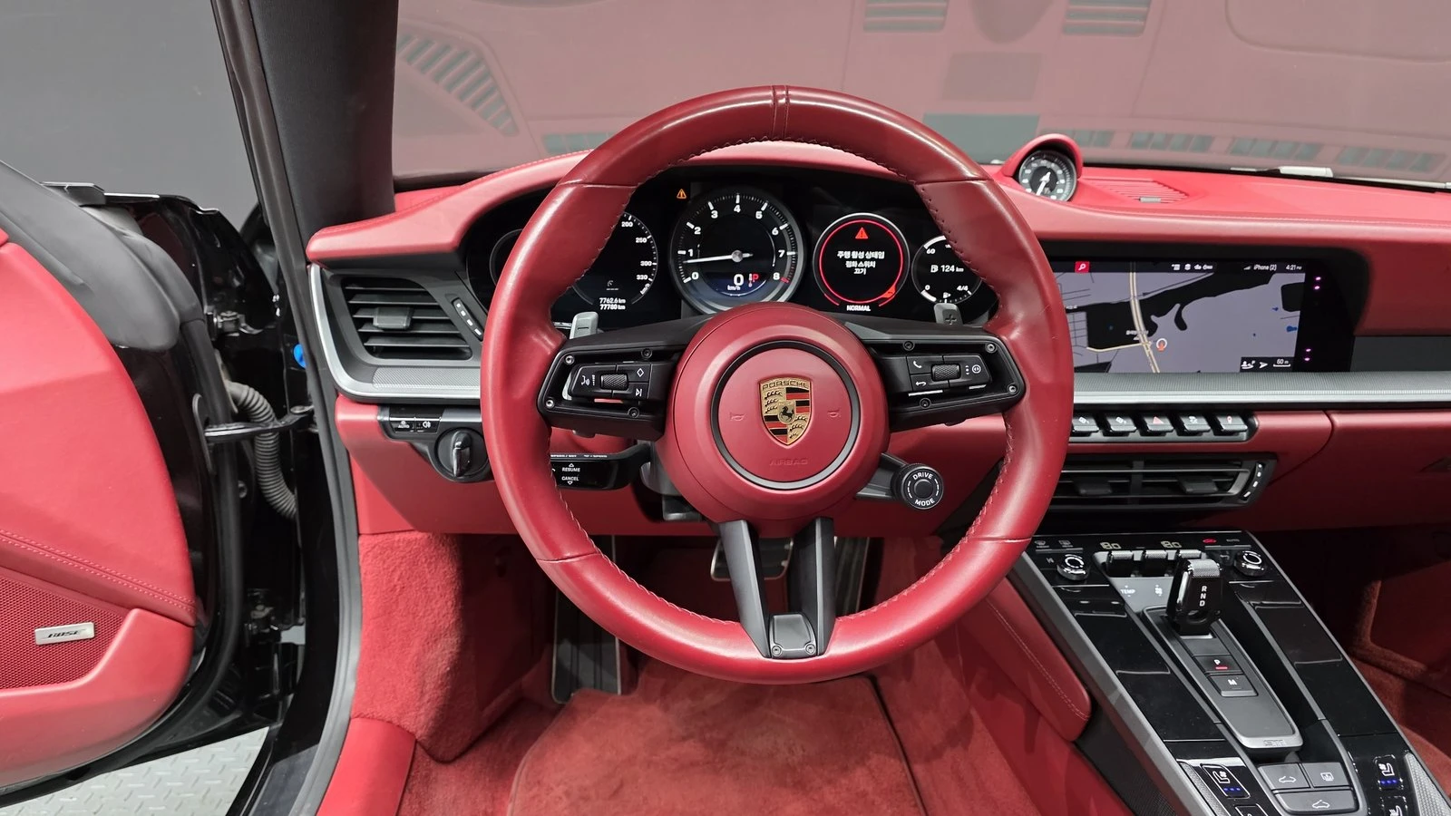 Porsche Carrera Carrera S* ЛЮК* BOSE* 360* KEYLESS* КРАЙНА ЦЕНА, снимка 13 - Автомобили и джипове - 55336504